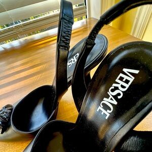 Brand new, sexy Versace!!